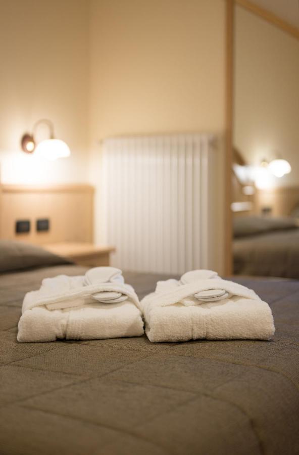 Hotel Crepei Pozza di Fassa Dış mekan fotoğraf