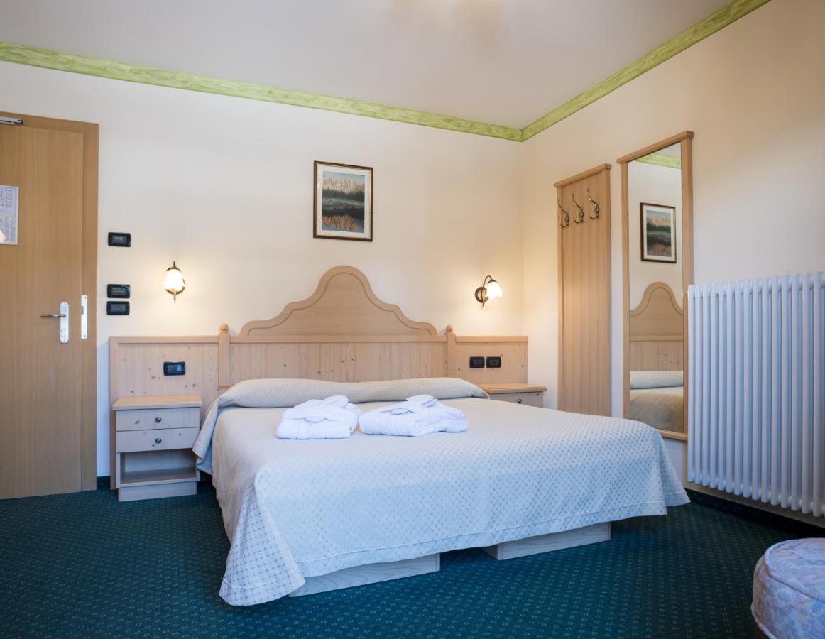 Hotel Crepei Pozza di Fassa Dış mekan fotoğraf