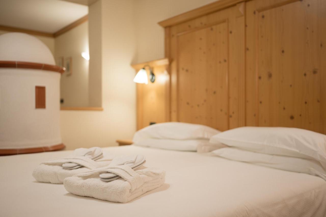 Hotel Crepei Pozza di Fassa Dış mekan fotoğraf